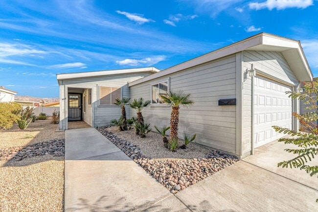 Photo - 15300 Palm Dr