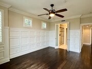 Photo - $3995.00 / 1600 sq.ft - 3 bdrm/2.5 bth Van... House