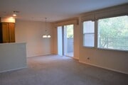 Photo - 3 Bedroom 2.5 Bath Townhome in Gated Commu...