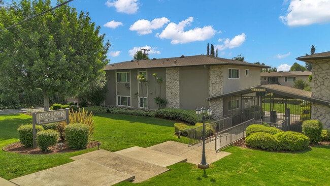 Photo - Royal Park Apartments