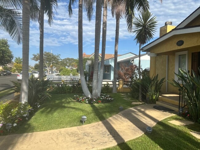 Photo - 2820 W 154th St