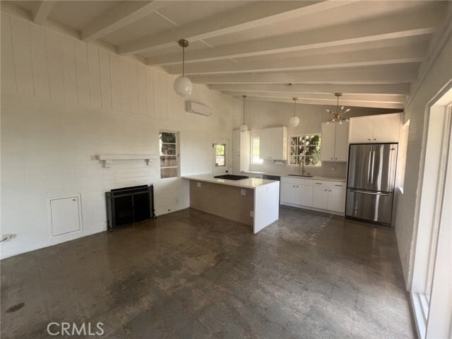 Photo - 6331 Longview Ave