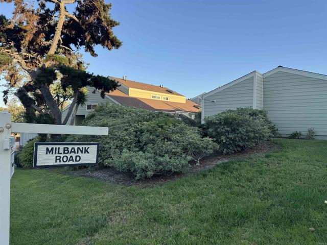 Photo - 1837 Milbank Rd