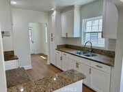 Photo - 1854 Lansdowne Ave