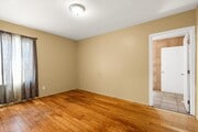 Photo - 4346 W 177th St House