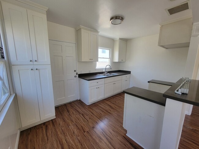 Photo - 13626 Leadwell St Unit 626L