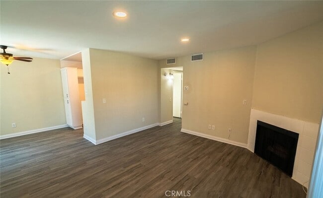 Photo - 4406 Cahuenga Blvd Unit 209