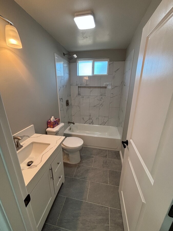 Photo - 3552 Bronson St Unit A