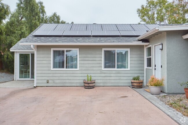 Building Photo - 290 Elvado Way Rental