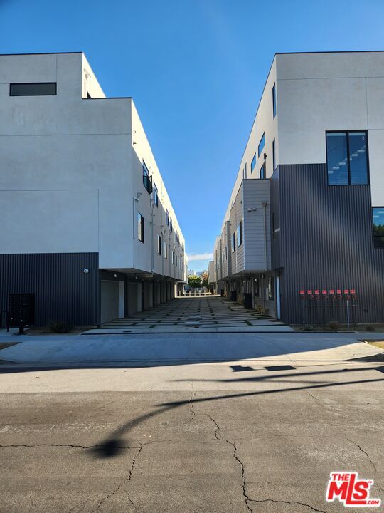 Photo - 11314 W Raitt Ln