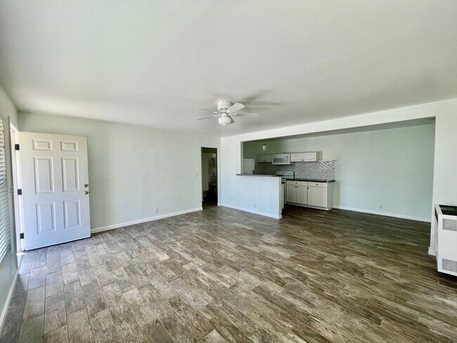 Photo - 61736 Terrace Dr