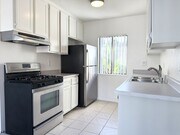 Photo - Spacious Upstairs Unit in Convenient Location! Unit C