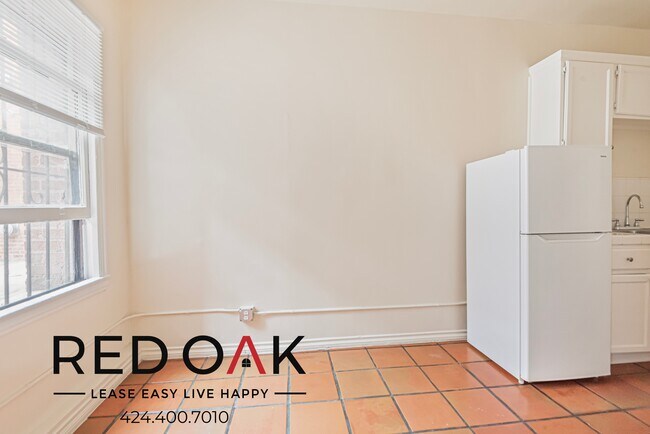 Photo - 832 S Oxford Ave Unit 409