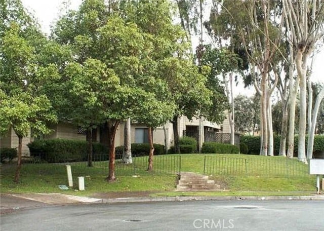 Building Photo - 23141 Saguaro St