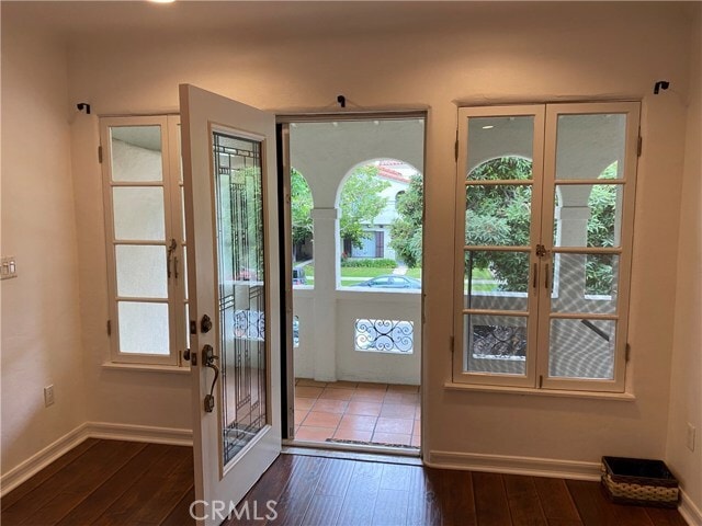 Photo - 1028 S Crescent Heights Blvd