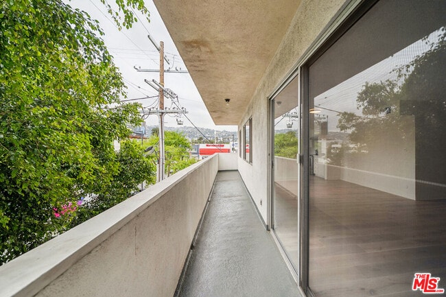 Photo - 131 Orlando Ave Unit 204