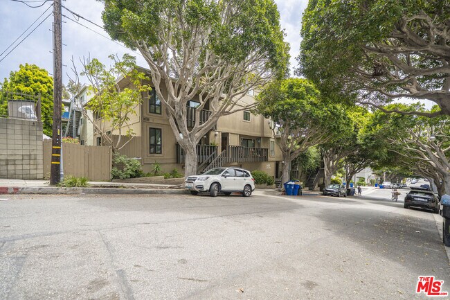 Photo - 302 Ashland Ave Unit 101