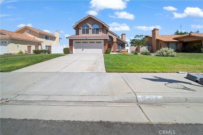 Photo - 19422 Totem Ct