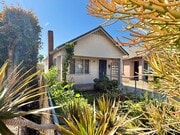 Photo - 2 Bedroom Home nestled in City Heights! With Parking!!