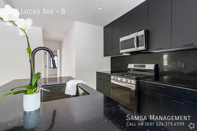 Building Photo - 207 Lucas Ave Unit B Rental