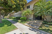 Photo - Villa Rosa Apartments