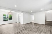 Photo - 1589 N O'malley Way