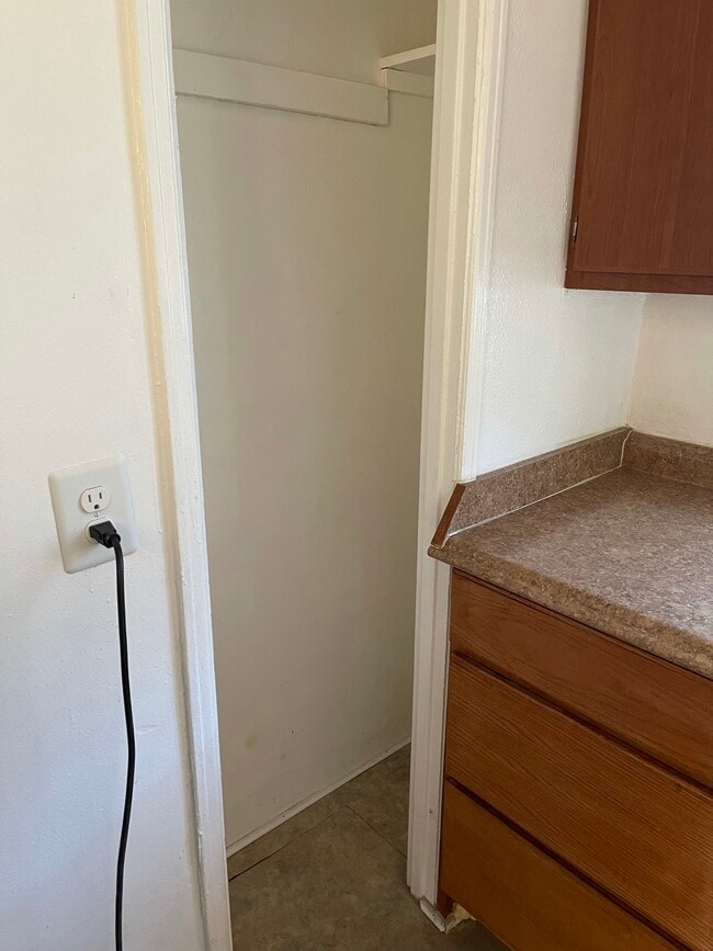 Photo - 413 Glen Ave Unit H