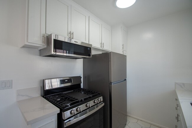 Photo - 10925 Peach Grove St Unit 05