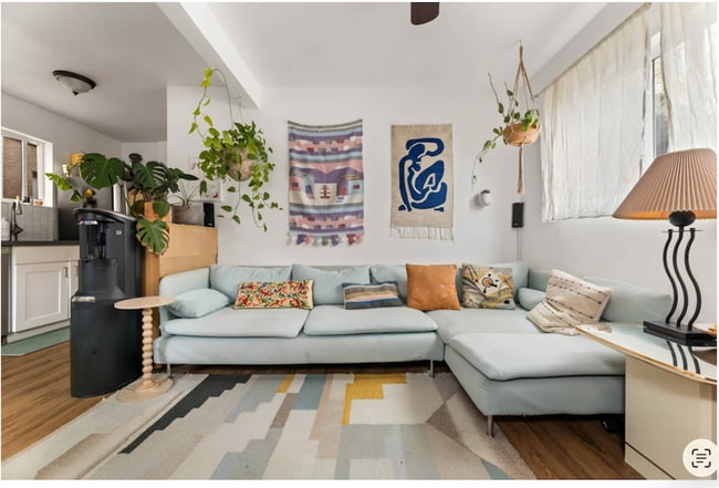 Building Photo - 241 N Ave 49 Unit 243 N Ave 49