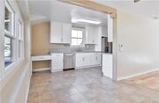 Photo - 21032 Cantara St House