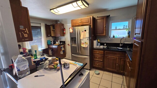 Photo - 826 Allerton Ct
