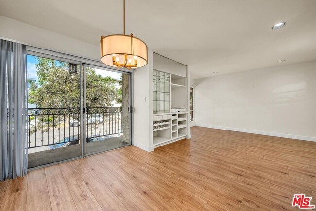 Photo - 11656 Montana Ave Unit 201