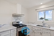 Photo - Gorgeously Renovated 2bd/2ba with Amazing View and PRIVATE 2 CAR GARAGE Unit 5