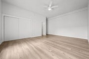 Photo - 751 Normandie Ave Unit 404