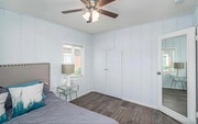 Photo - 639 Delaware St