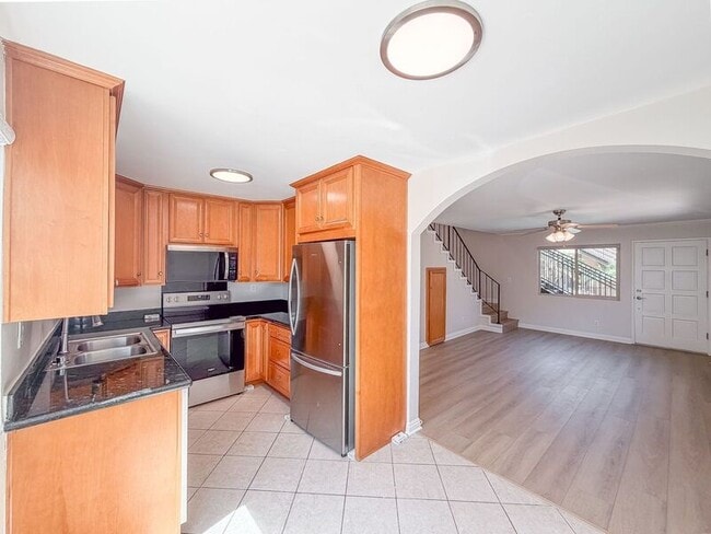 Building Photo - 5075 Narragansett Ave Unit 107