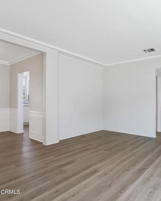 Photo - 640 E Elmwood Ave