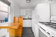 Photo - 378 1/2 Columbia Ave Apartment Unit 324