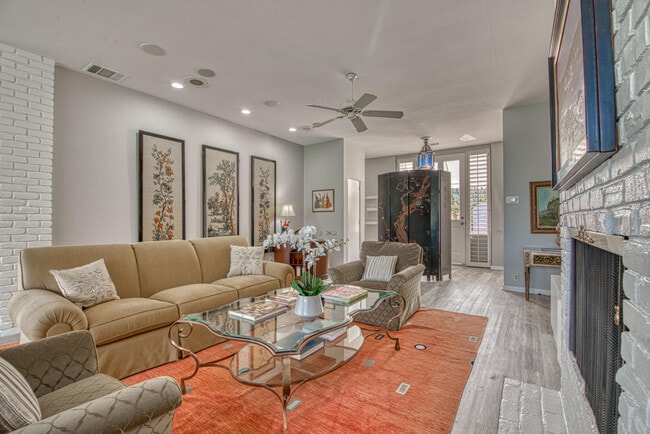 Photo - 47430 Rabat Dr