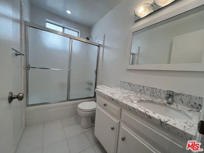 Photo - 11937 Darlington Ave Unit 5