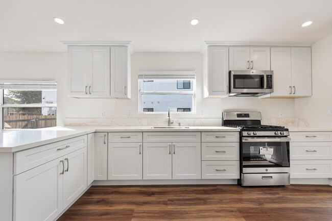 Photo - 1443 W 36th Pl