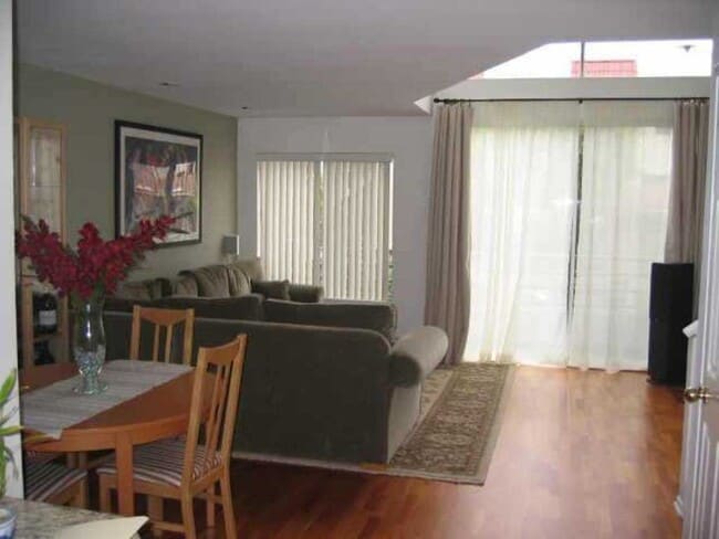 Photo - 3 Bed 2.5 Bath in Pacific Beach with laundry and garage!