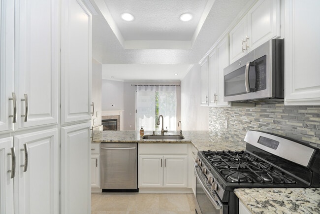 Photo - 1820 S Beverly Glen Blvd Unit 201