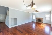 Photo - Spacious 6 Bedroom Home With Huge Backyard!