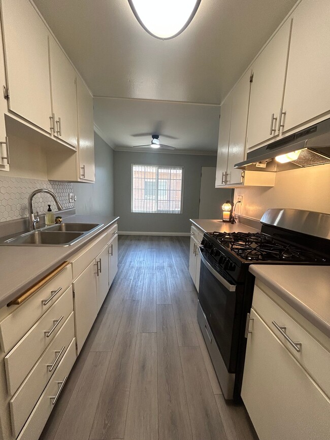 Photo - 8834 Topanga Canyon Blvd Unit 41