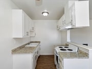 Photo - 16229 Woodruff Ave Unit 44