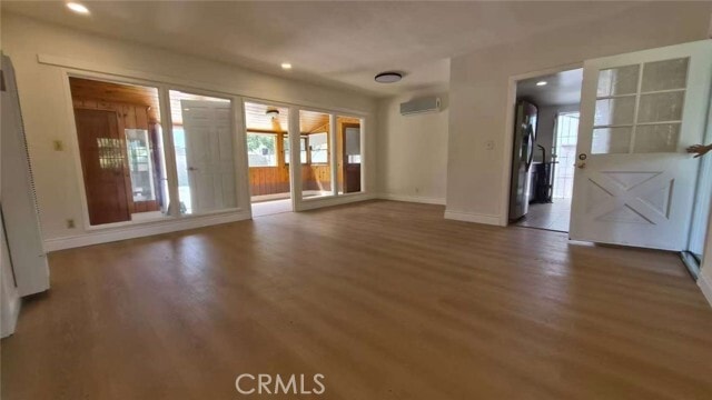 Photo - 14208 Nubia St