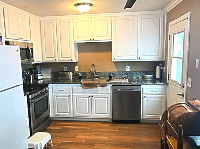 Photo - 20011 Shorewood Cir