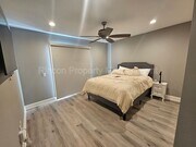 Photo - 4926 Island View St