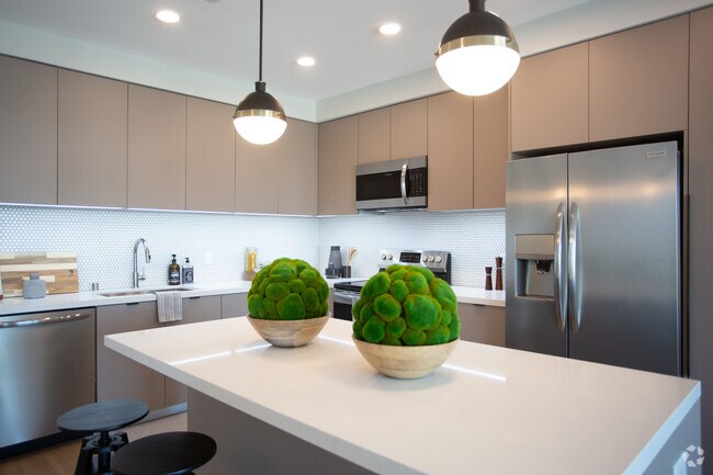 2BR, 2BA-1214 SF - 150 Berendo